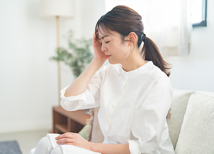 更年期障害の女性のイメージ
